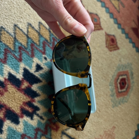 Karen Walker Helter Skelter sunglasses in Crazy Tort - Picture 3 of 5